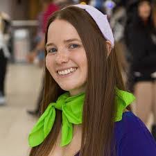 Karina Simpson's Instagram, Twitter & Facebook