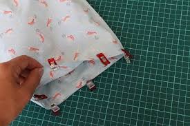 Tasche Fur Nasse Badesachen Nach Dem Schwimmbad Bernina Blog Badesachen Wascheklammer Tasche Tasche Nahen Anleitung