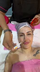 269 Lily Barber Barber Girl Hair Salon Hair Cutting lady barber