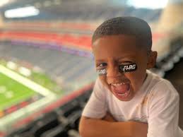 Victor Sims (@i_am_newawlins) • Instagram photos and videos