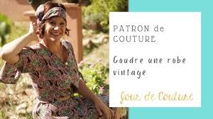 Find here more than 100 easy to sew tutorials from around the world. Robe Patron Hiver Et Patron Robe Pin Up Broderie Chapo