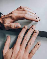 Uñas negras diseños de uñas para hombres sencillos. Pin De Frankie En Like Disenos De Unas Mate Arte De Unas Negras Unas De Maquillaje