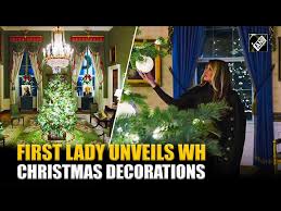 First Lady Melania Trump unveils White House Christmas decorations - YouTube