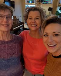 Abby Haggard • Coach • Family Simplifier • Fullness Advocate