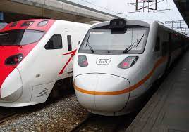 太魯閣號 新編組 temu1013+1014 台中港線港區平交道 迴送. æ­åˆ°åƒä¸­çŽ 408æ¬¡å¤ªé­¯é–£è™Ÿ æ›¾æ˜¯å°æ±äººçš„å¤¢å¹»åˆ—è»Š é¦®ç´¹æ© é è¦‹é›œèªŒ