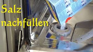 Spulmaschine Salz Nachfullen Geschirrspulmaschine Salz Auffullen Salz Geschirrspuler Befullen Youtube