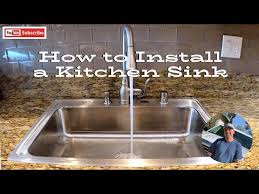 On the other hand, as their name suggests, undermount sinks are inset into the cabinet below, and end up sitting slightly lower. Decide Before Buy Undermount Sink Vs Top Mount How To Install Each
