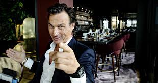 Maybe you would like to learn more about one of these? Petter Stordalen Avslorer Ny Kjaereste