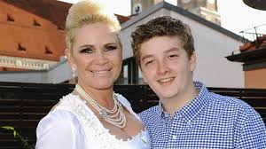 Claudia Effenberg Sohn Thomas Nach Unfall Im Krankenhaus