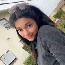 Amanda Alejo's Instagram, Twitter & Facebook