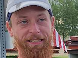 On the road with Dan Hurd: Massachusetts man is traveling across the  country to talk to people about suicide awareness