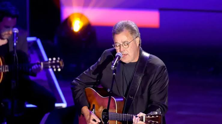 Celebrating Vince Gill: This Year's Willie Nelson Lifetime Achievement Award Recipient - Backstage Country