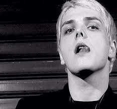 Pin By Extra Spice On People That Fluff Me Up Real Good My Chemical Romance Gerard And Frank Gerard Way