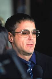 Robert Downey Jr. At Emmy Awards, La, Ca 1142001, By Robert Hepler  Celebrity (16 x 20) : Amazon.co.uk