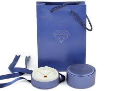 We offer our round jewelry boxes in different diameters to keep your bangles of different sizes safely. Luxury Custom Made Velvet Round Jewelry Box With Foam Inserts