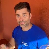 200+ "Snajder" profiles