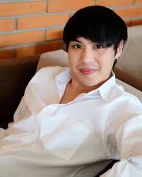 sunflower ในป 2020 สาม ในอนาคต คนด ง ต กตาบลายธ