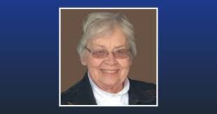 Doris Larsen's Instagram, Twitter & Facebook