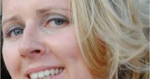 Bernadette Sexton's Instagram, Twitter & Facebook