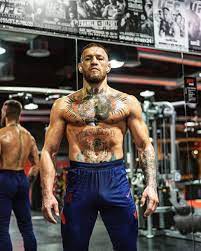 Макгрегор конор / conor mcgregor. Conor Mcgregor Gorges On Chilli And Rice As He Keeps Weight Down Ahead Of Ufc 264 Poirier Rematch