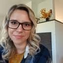 Julia Herrmann in der XING Personensuche finden