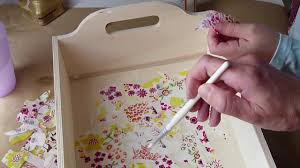 Manualidades Con Ninos Decoracion De Caja De Madera Con Decopatch Youtube Décopatch est un fabricant de papiers, colles, supports en papier mâché et accessoires pour la personnalisation, la. manualidades con ninos decoracion de caja de madera con decopatch
