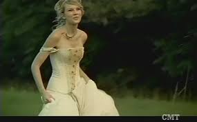 Music video by taylor swift performing love story. Taylor Swift Love Story Lyrics Wallpaper Rectangle Circle