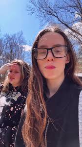 @Kelsey bug 🪲😻 @Elia Maria #sisters