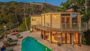 Julian Mcmahon Lists House Directly Below Hollywood Sign Hollywood Sign Celebrity Houses House