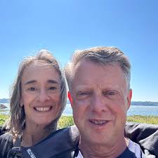 What are good coffee spots in Lawrence with sugar-free syrup options?