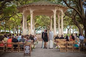 Charleston Outdoor Wedding Ceremony Location Gazebo White Point Gardens Charleston Wedding Photography Beautiful Wedding Location Charleston Wedding Venues