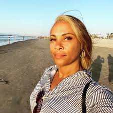 Heather Packer (@butterflieshp)