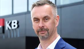 PODCAST: Firmy řeší nedostatek likvidity, říká David Formánek