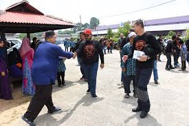 Bank provide opportunity to the prospective customers to invest in fixed term deposits having different maturity/tenure. Sme Bank Bikers Club Dan Majlis Penyerahan Sumbangan Kepada Pertubuhan Kebajikan Anak2 Yatim Daerah Jasin Melaka Sme Bank