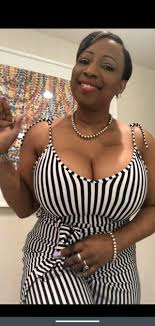 Pin by VALTER AUGUSTO on Black Women | Beautiful curvy women, Ebony beauty,  Curvy woman