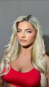 Jasmine Welch Makeup