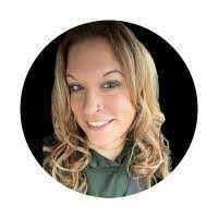 Sharon Karpinski's Instagram, Twitter & Facebook