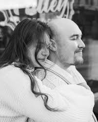 Linda Graczyk's Instagram, Twitter & Facebook