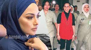 Hazaldin topo survey kl 546.041 views9 year ago. Rupanya Neelofa Pernah Berjiran Dengan Mona Fandey Ini Kisahnya