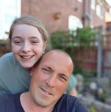 As we head closer to Easter we have some yummy treats for you!😋 From  Chatsworth reared lamb for your Sunday lunch to chocolate scotch eggs and  hot cross buns, we have something