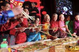 Bagi yang berkenduri hari ini, selamat meraikannya. Sambutan Tahun Baru Cina 2018