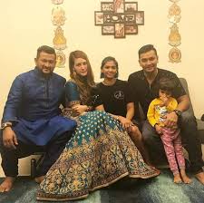 Amy mastura masih lagi aktif didalam bidang seni hiburan. Kau Ni Agama Apa Dah Jadi Kafir Netizen Kecam Eina Azman Sambut Deepavali Fokus Cari Infonet