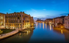 Only the best hd background pictures. Evening Time At Grand Canal Venice Italy Wallpaper Hd Wallpapers13 Com