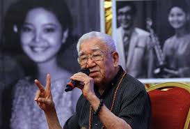 鄧麗君 teresa teng 空港(日) airport (japanese) new singer award in 1974. He S Still Crazy For Teresa Teng After All These Years Ab 17039187 Music Ae 17039187 Chinadaily Com Cn