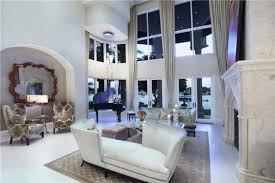 You can buy the graph paper to draw the living room for a sofa with chaise longue. 33 High Class Living Rooms With Chaise Lounges Home Stratosphere