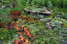 Wir haben für sie eine bildergalerie mit beispielen und ideen zusammengestellt. Gartengestaltung Hanglage Mit Den Richtigen Tipps Zum Gartenparadies