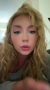 Whitney Poe's Instagram, Twitter & Facebook