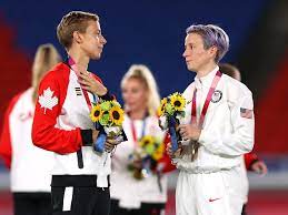 Megan anna rapinoe ( / rəˈpiːnoʊ / ( listen); Zs6m3n8dns0cwm