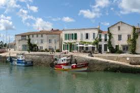 The Ile De Re Charente Maritime The White Island Can Be Visited By Car Bicycle On Foot On Horseback It Is F Charente Maritime Paysage France Terre Et Mer