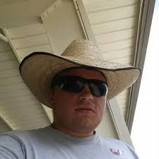 Garrett Hubbard (@GarryHubbHobbs)